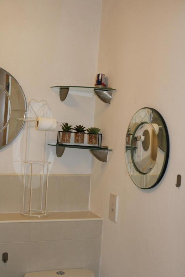 Two Bedroom Apartment, Free Parking, Close To Uclan And Free Wifi Preston  Bagian luar foto